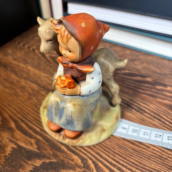 Vintage Hummel Good Friends Figurine 182 with Rare 1950's TMK2 Full Bee Mark - Picture 11 of 12